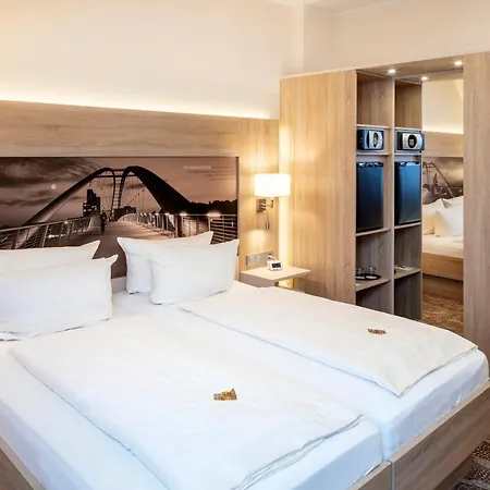 Western Dreilaenderbruecke / Basel Hotel Weil am Rhein