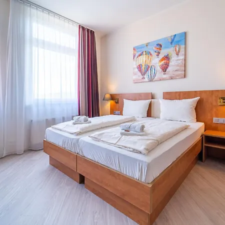 Western Dreilaenderbruecke / Basel Hotel 4*