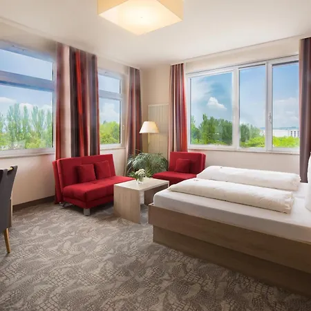 Hotel Western Dreilaenderbruecke / Basel Weil am Rhein