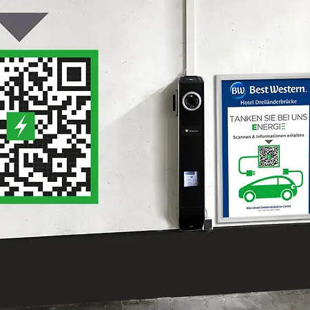 Western Dreilaenderbruecke / Basel 酒店 莱茵河畔威尔