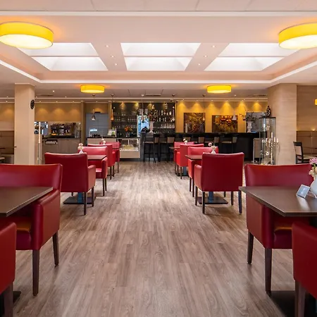 Western Dreilaenderbruecke / Basel Hotel