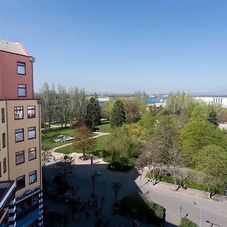 Western Dreilaenderbruecke / Basel 莱茵河畔威尔